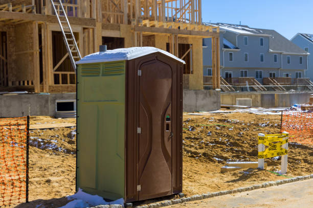Portable Toilet Options We Offer in Shaker Heights, OH